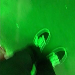 Meet your Posher, Adrian